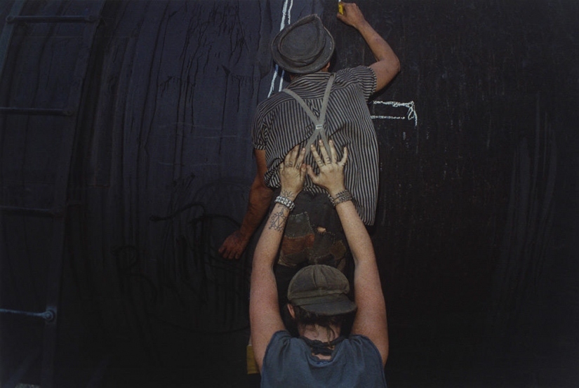 On the sidelines: another America in the lens of punk photographer Mike Brody