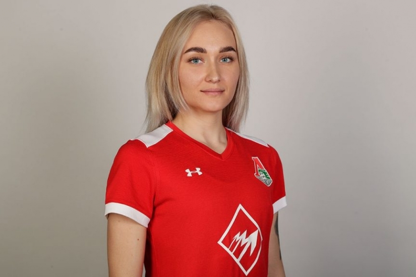 Otfutbol me completely: 5 hot Russian football players in uniform and without Otfutbol me completely: 5 hot Russian football players in uniform and without