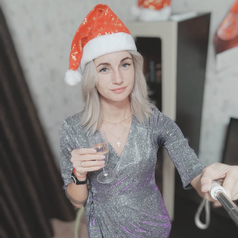 Otfutbol me completely: 5 hot Russian football players in uniform and without Otfutbol me completely: 5 hot Russian football players in uniform and without