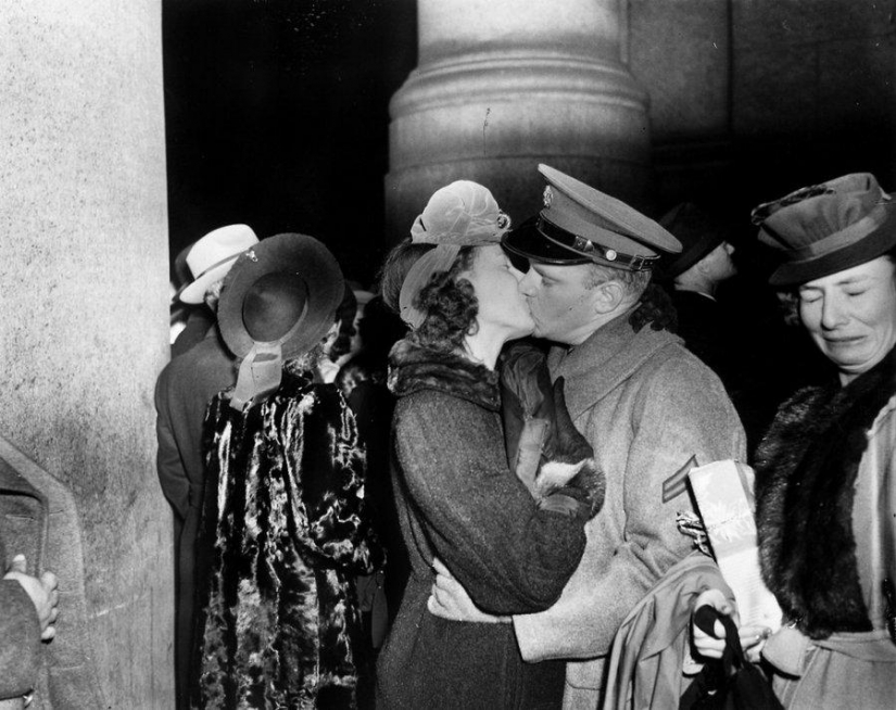 Ouija — restless photographer who was everywhere Ouija — restless photographer who was everywhere