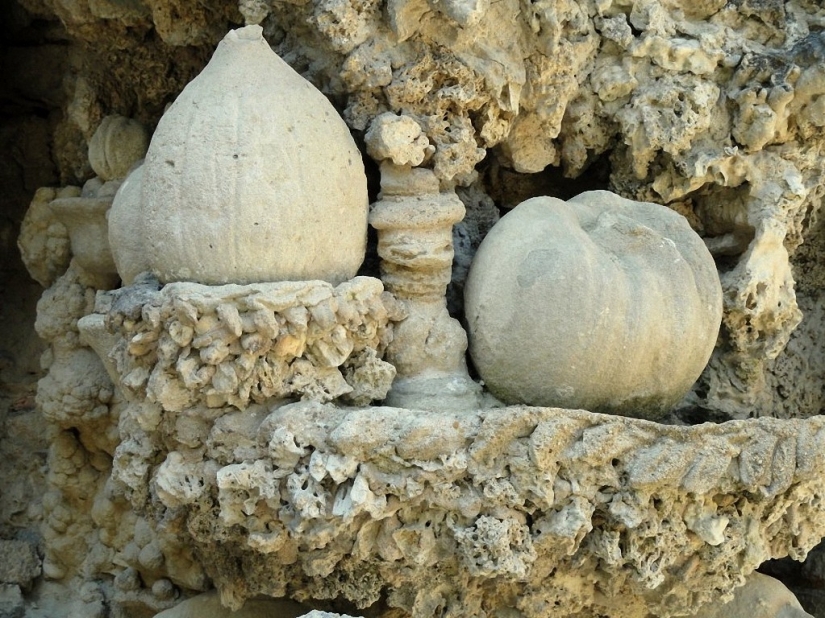 Palacio del Cartero Francés