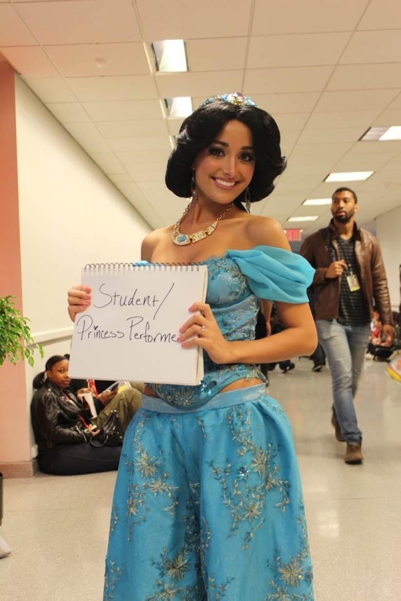 Para quién trabajan realmente los cosplayers Para quién trabajan realmente los cosplayers