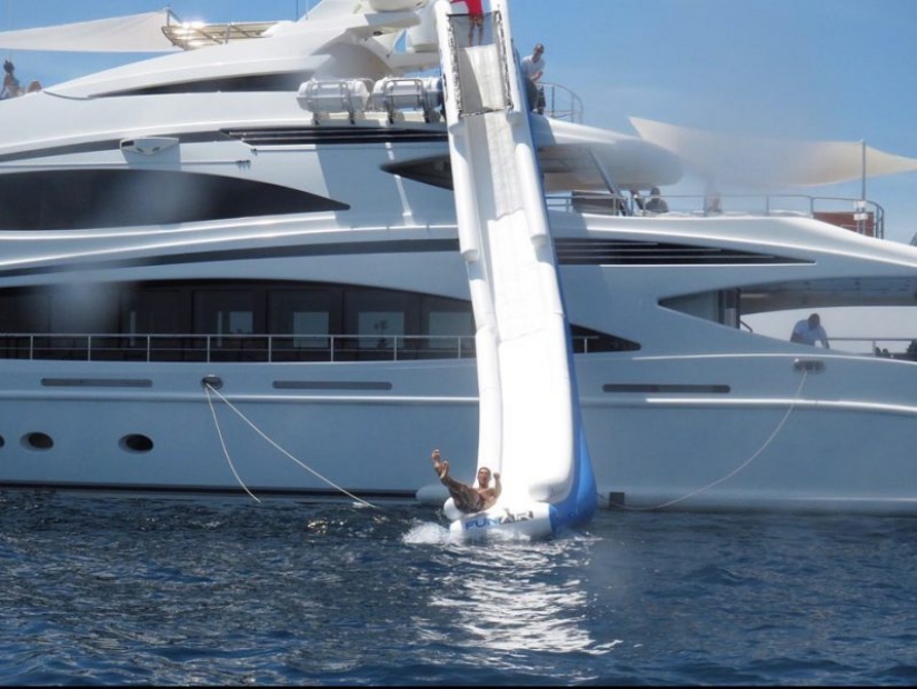 Paradise on the waves: aboard Cristiano Ronaldo's luxury yacht, worth millions