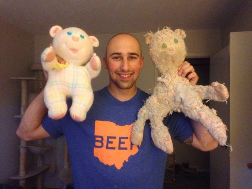 Pasado vs presente: el mismo juguete con una diferencia de edad de más de 25 años Pasado vs presente: el mismo juguete con una diferencia de edad de más de 25 años