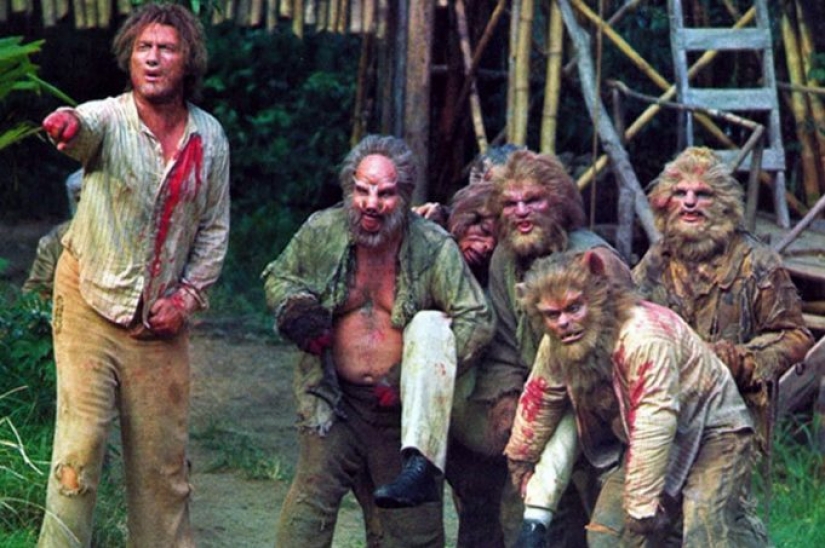 Películas de terror de ciencia ficción subestimadas en las que los científicos van demasiado lejos
