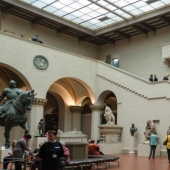 Petersburg as feminists with an axe tried to castrate David injured