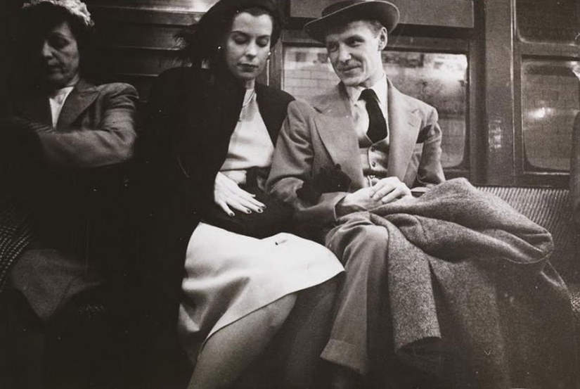 Photographs of the New York subway of the 1940s taken by a young Stanley Kubrick Photographs of the New York subway of the 1940s taken by a young Stanley Kubrick