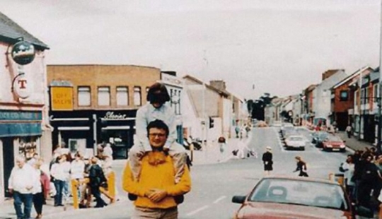 Photos that look normal until you know what's really going on