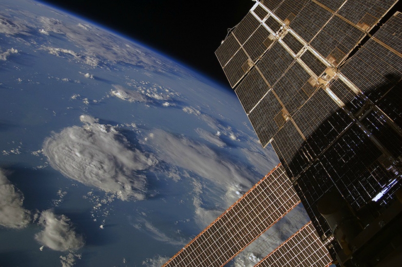 Pictures cosmonaut Fyodor Yurchikhin from ISS