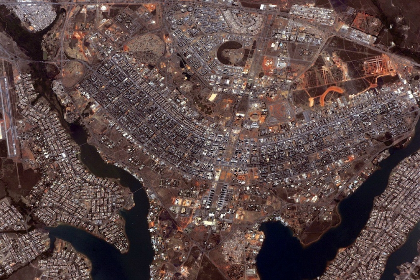 Pictures cosmonaut Fyodor Yurchikhin from ISS
