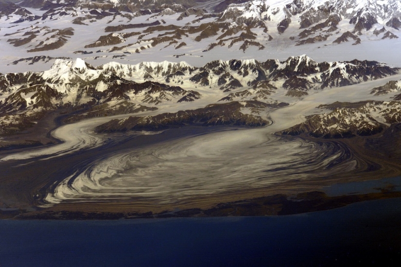 Pictures cosmonaut Fyodor Yurchikhin from ISS