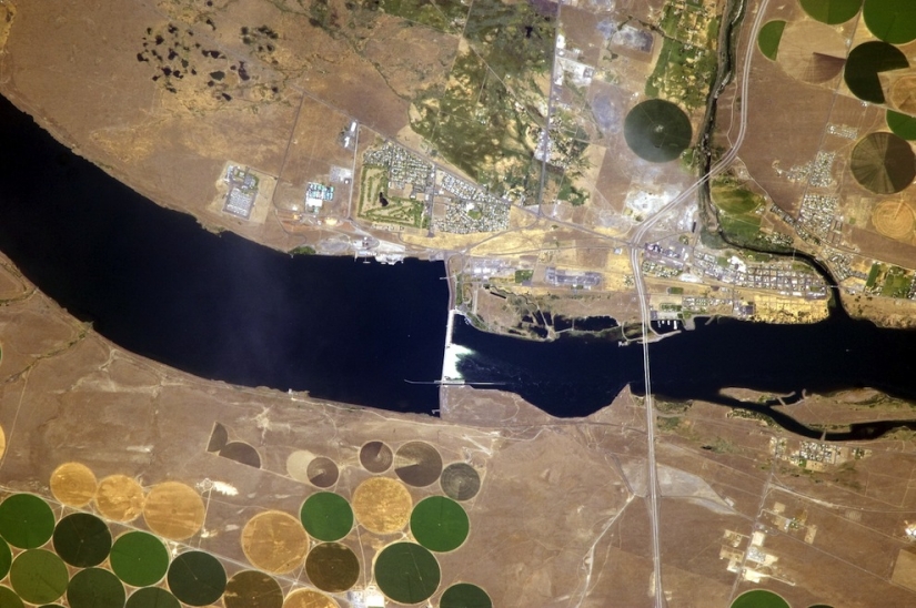 Pictures cosmonaut Fyodor Yurchikhin from ISS