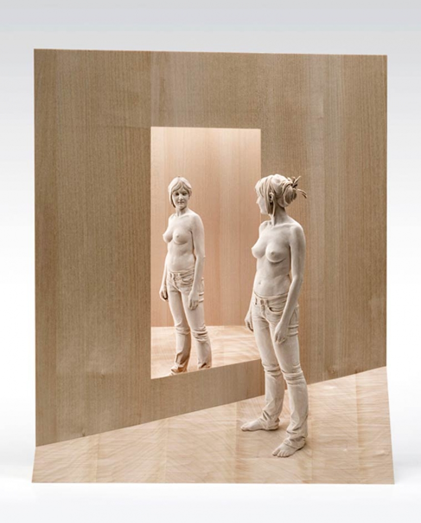 Pinocho nunca soñó con: esculturas de madera increíblemente realistas de personas