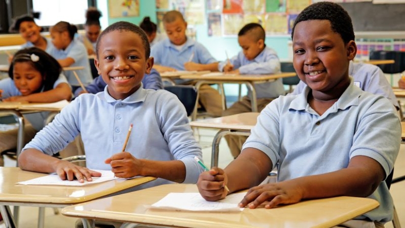 ¿Por qué asignan inversiones de 20 mil dólares a los estudiantes de primaria en Chicago ¿Por qué asignan inversiones de 20 mil dólares a los estudiantes de primaria en Chicago