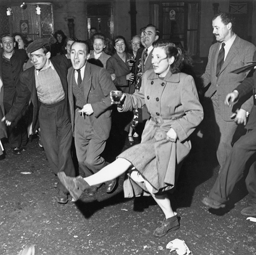 Post-war Britain in the photos Thurston Hopkins