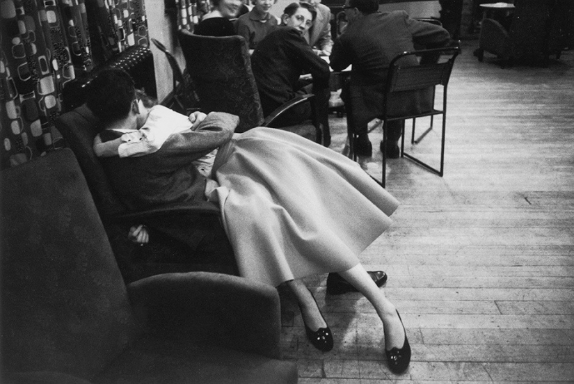 Post-war Britain in the photos Thurston Hopkins