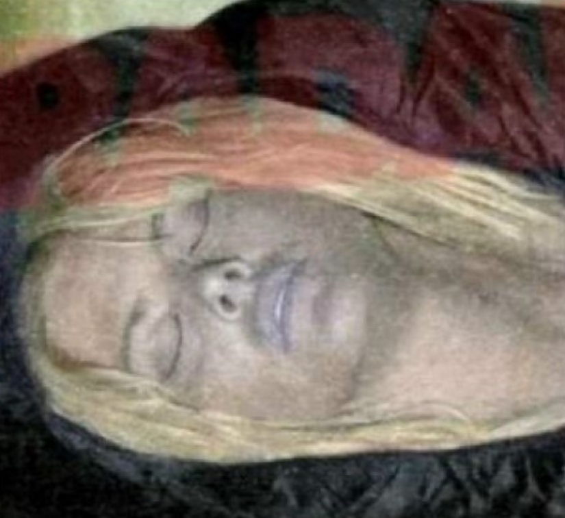 Posthumous photos of celebrities: specific earnings on idols of millions Posthumous photos of celebrities: specific earnings on idols of millions