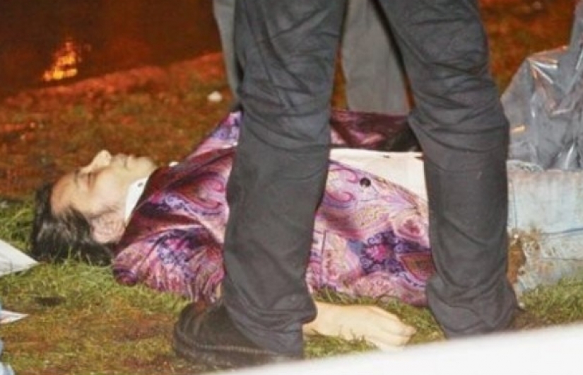 Posthumous photos of celebrities: specific earnings on idols of millions Posthumous photos of celebrities: specific earnings on idols of millions