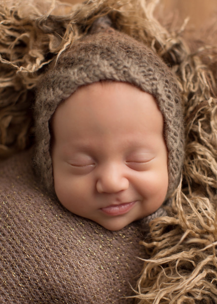 Priceless smiles on the beautiful photo sandy Ford