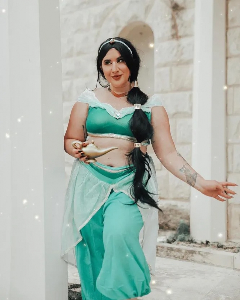 Princesas grandes: las niñas más tamaño se transforman en heroínas de Disney Princesas grandes: las niñas más tamaño se transforman en heroínas de Disney