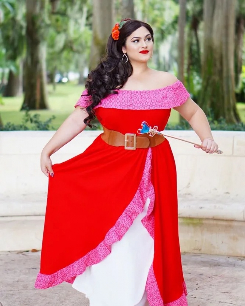 Princesas grandes: las niñas más tamaño se transforman en heroínas de Disney Princesas grandes: las niñas más tamaño se transforman en heroínas de Disney