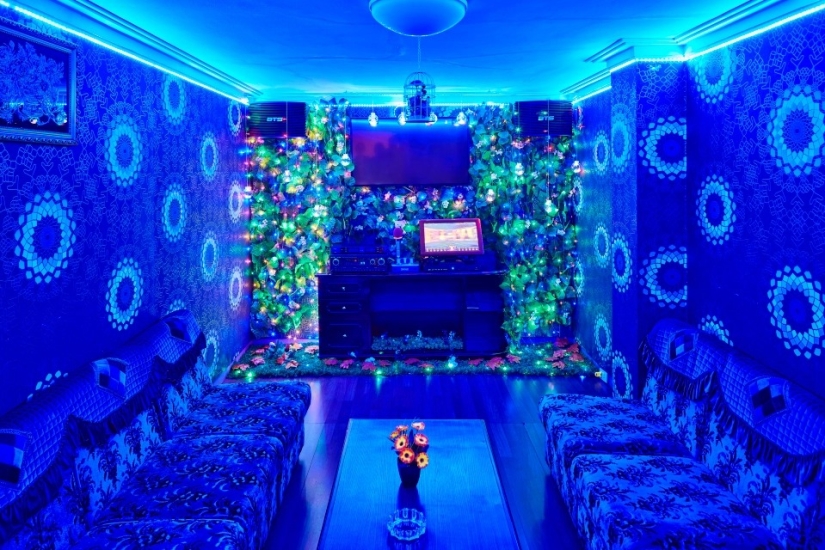 Psychedelic nostalgia: a walk through the DPRK hotels frozen in time