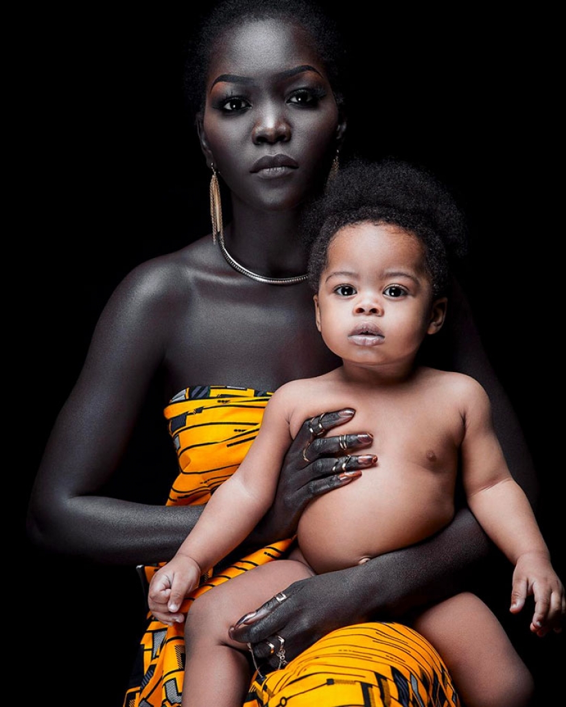 Queen of Darkness: Dark-skinned beauty model Nyakim Gatweh