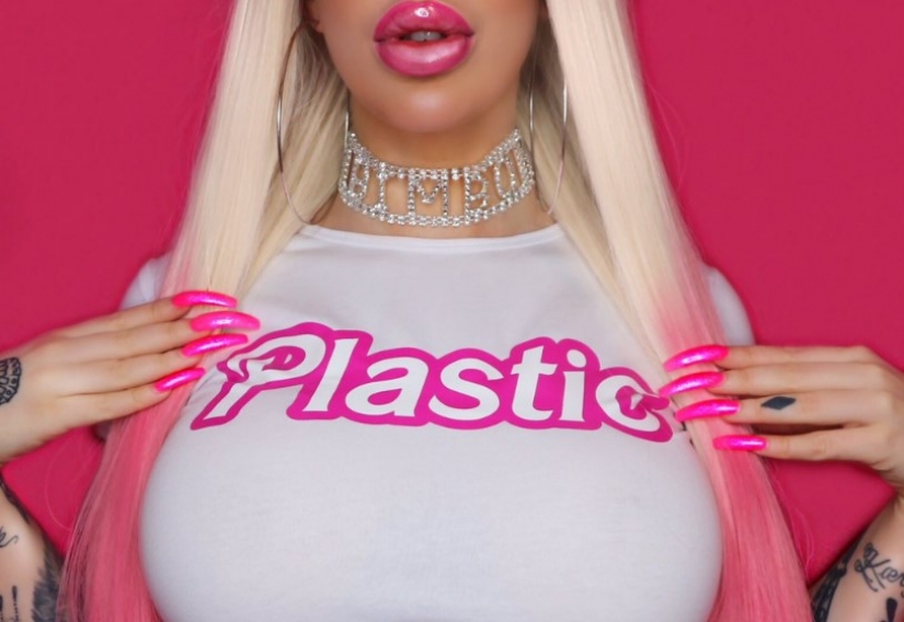 ¿Quiénes son las chicas bimbo, o por qué está de moda ser estúpido ahora