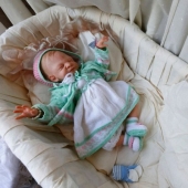 Reborn babies - like living children Reborn babies - like living children