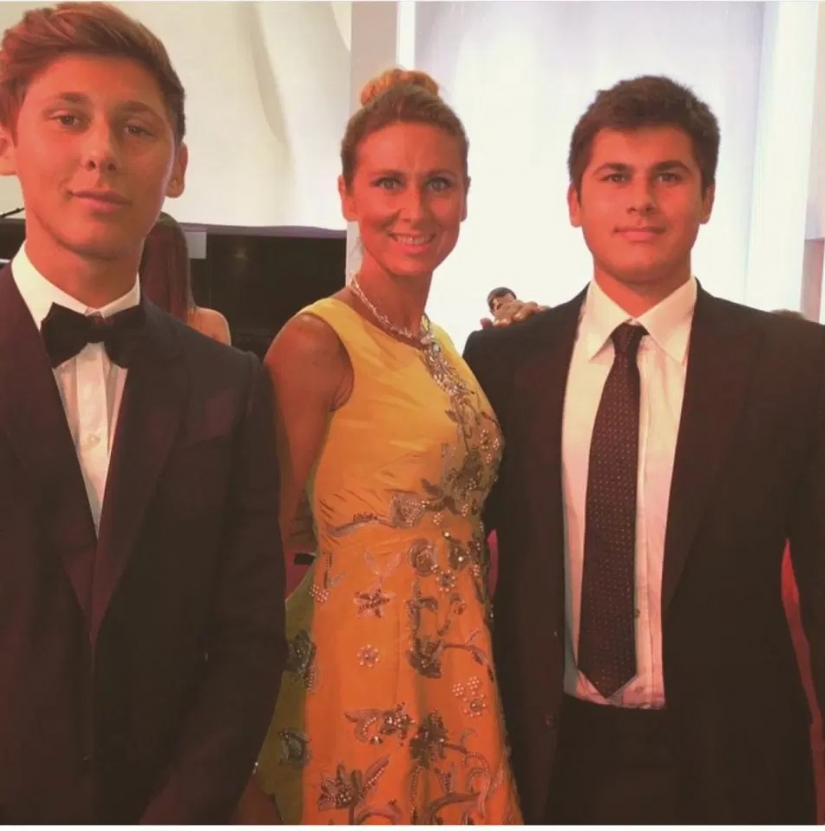 Record-breaking lawsuit: ex-wife of billionaire Akhmedov wins court case against son