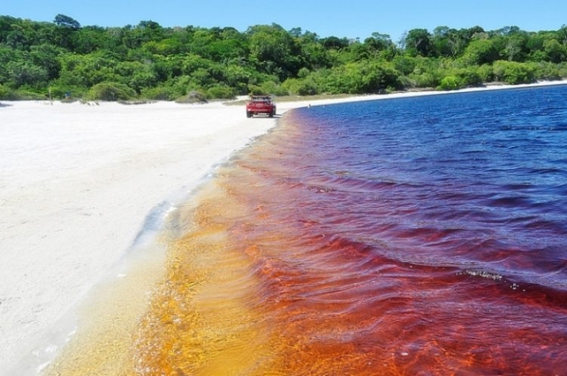 Refresh yourself! Unusual Coca-Cola lake in Brazil attracts tourists from all over the world Refresh yourself! Unusual Coca-Cola lake in Brazil attracts tourists from all over the world