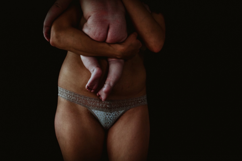 Retratos íntimos de nuevas madres capturan la belleza de los cuerpos posparto Retratos íntimos de nuevas madres capturan la belleza de los cuerpos posparto