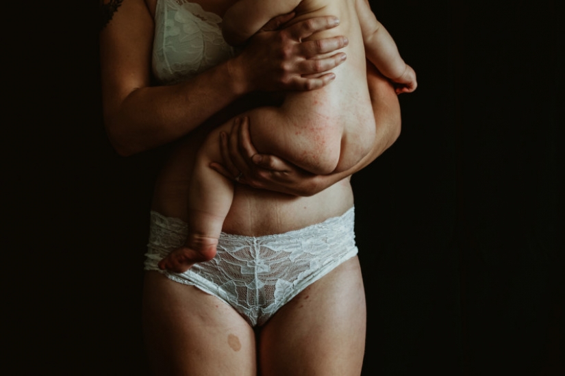 Retratos íntimos de nuevas madres capturan la belleza de los cuerpos posparto Retratos íntimos de nuevas madres capturan la belleza de los cuerpos posparto