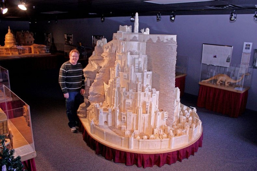Sculptures made of matches Sculptures made of matches