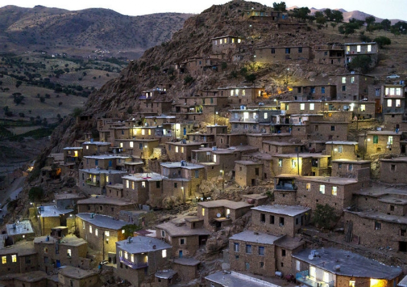 Se parece a Irán de la política, el acoso y las sanciones