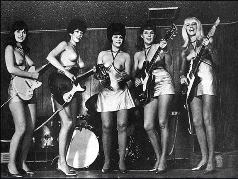 Senos cantores: grupos musicales en topless de la segunda mitad del siglo XX