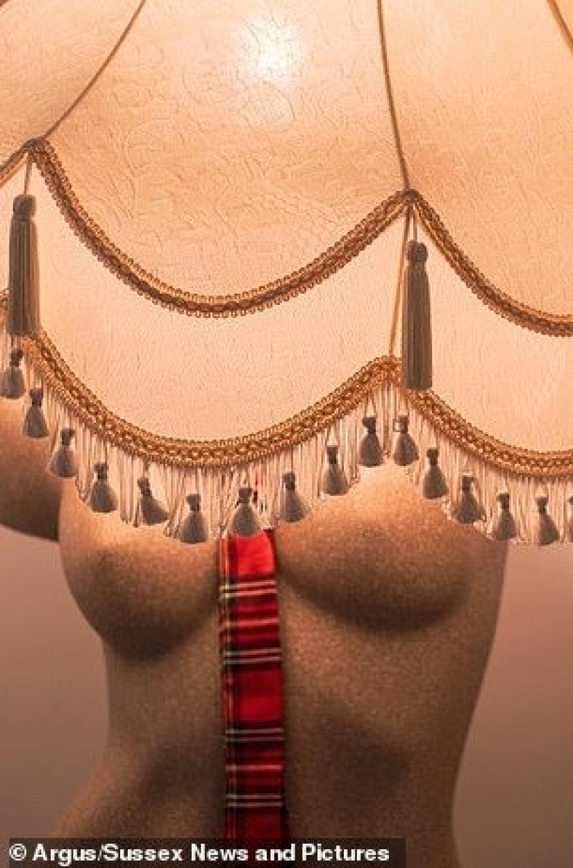 Sex sleepover: apartments in the style of "50 shades of grey" are available for rent on the Airbnb website Sex sleepover: apartments in the style of "50 shades of grey" are available for rent on the Airbnb website