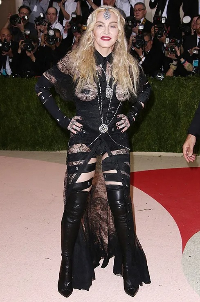Sex zero: 7 stars who look sexy only on the red carpet