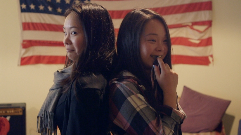 Sister from YouTube: a girl found out that she has a twin because of a video on the network Sister from YouTube: a girl found out that she has a twin because of a video on the network