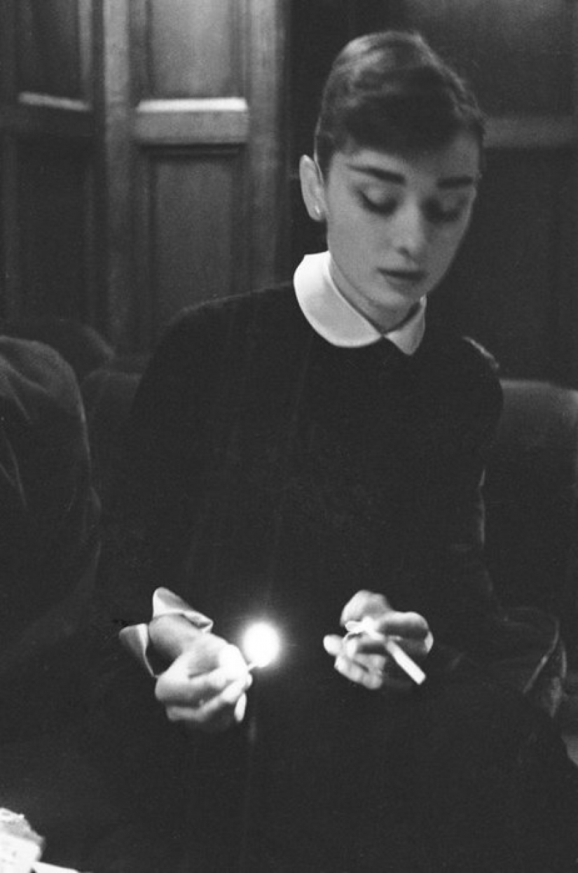 Smoked 3 packs of cigarettes and weighed 39 kg: what else don't we know about Audrey Hepburn Smoked 3 packs of cigarettes and weighed 39 kg: what else don't we know about Audrey Hepburn