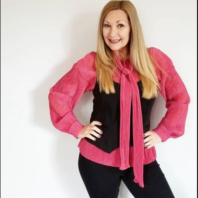 Star wardrobe for a penny: stylish images of celebrities from second-hand stores