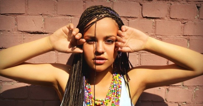 Susanna Abdullah: "I want people to sing, cry, get acquainted and make up with my songs"