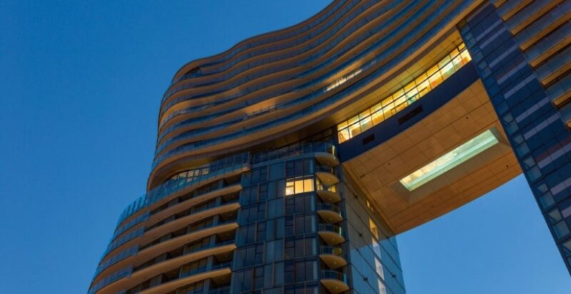 Swimming over the abyss: a swimming pool in one of Vancouver's skyscrapers awaits only the brave