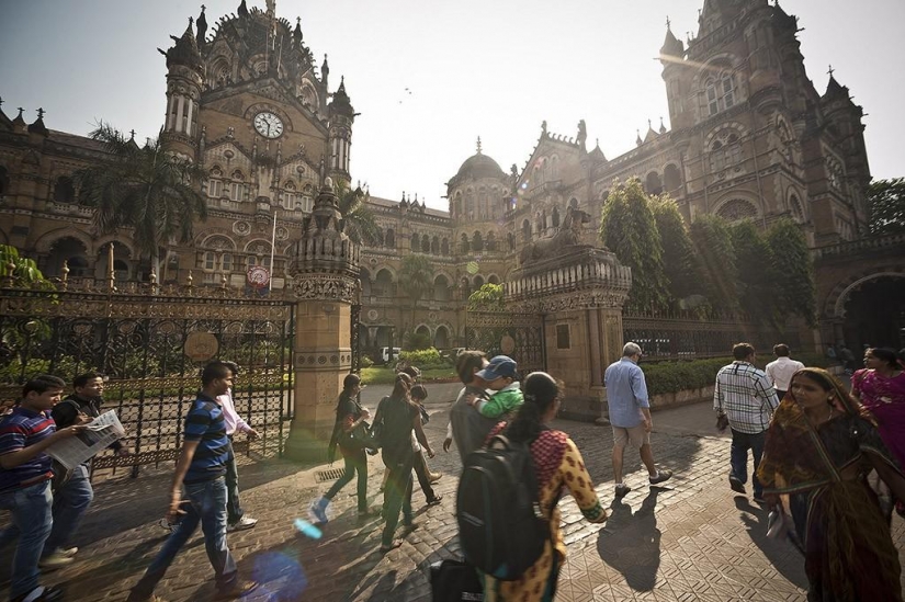 The 10 most beautiful stations in the world