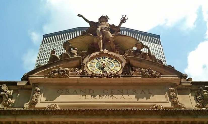 The 10 most beautiful stations in the world