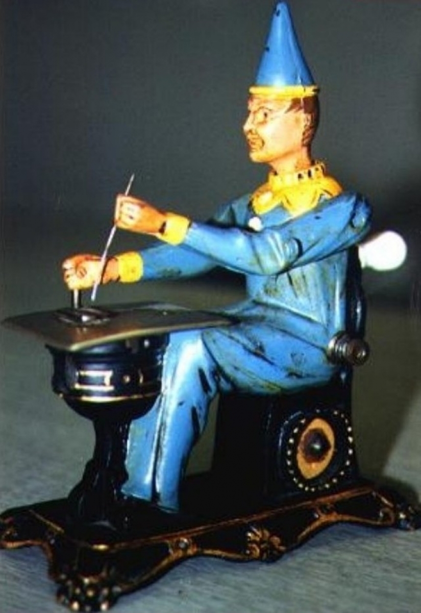 The 15 most expensive toys in the world: soldiers, cars, Pokemon and much more The 15 most expensive toys in the world: soldiers, cars, Pokemon and much more