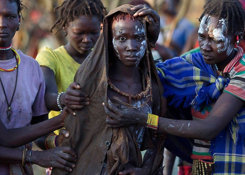 The barbaric tradition of circumcising girls The barbaric tradition of circumcising girls