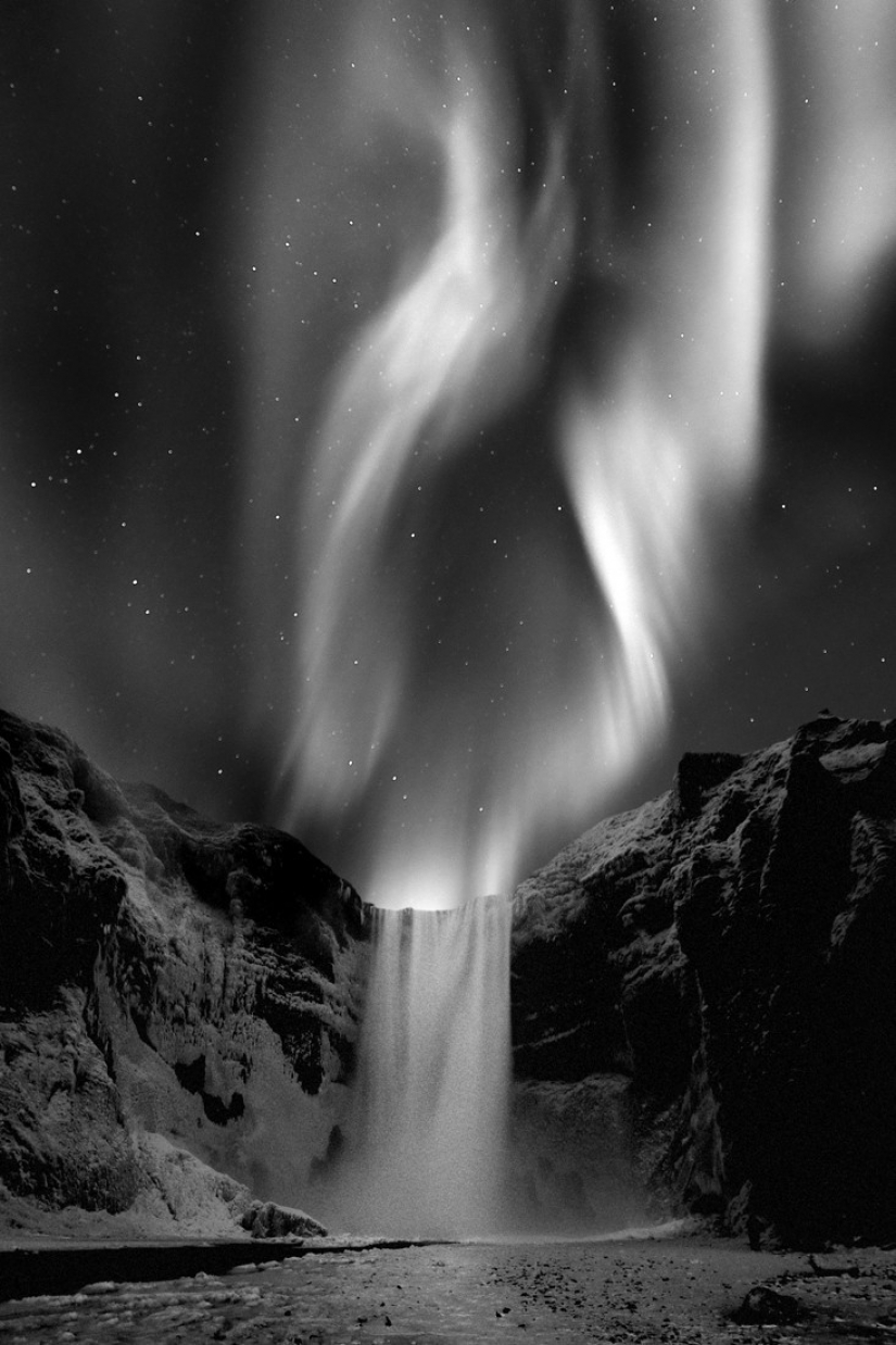 The best photos from the monochrome photography contest MonoVisions Photography Awards 2021