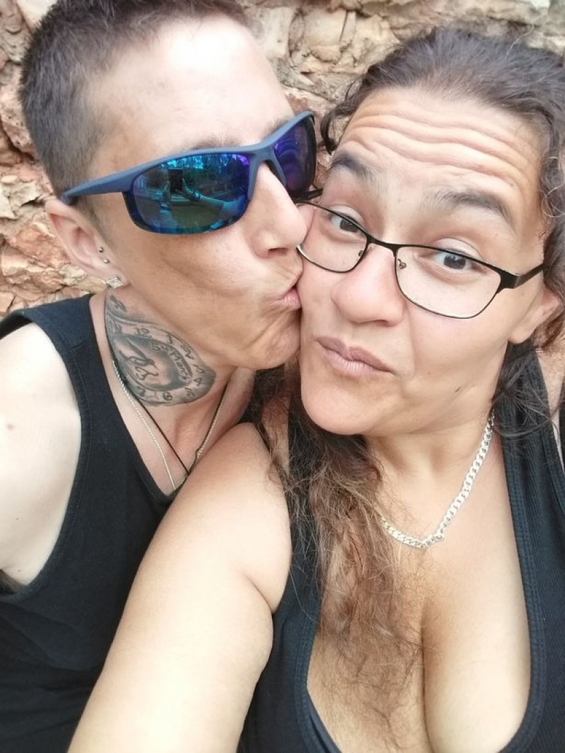 The change of gender does not change the family, or How my wife became my husband The change of gender does not change the family, or How my wife became my husband