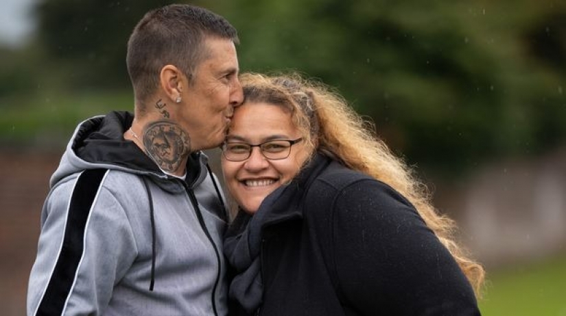 The change of gender does not change the family, or How my wife became my husband The change of gender does not change the family, or How my wife became my husband